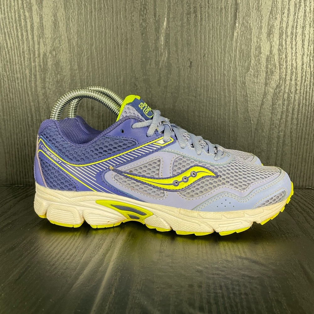 Saucony COHESION 10 Women’s size 5 (more like 5.5) very comfy!